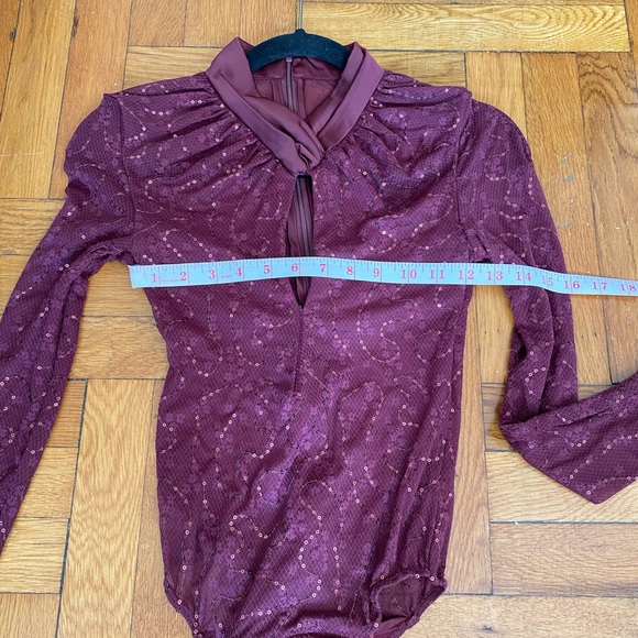 MURCI Exclusive high neck cut-out all-over sequin bodysuit in burgundy - Size 2 - Picture 7 of 10